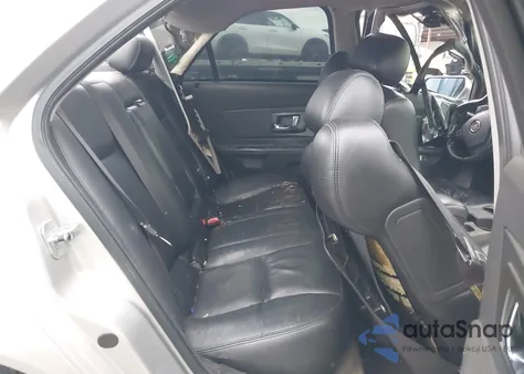 2005 Cadillac Cts Standard z USA, uszkodzony, nr VIN 1G6DP567050129025